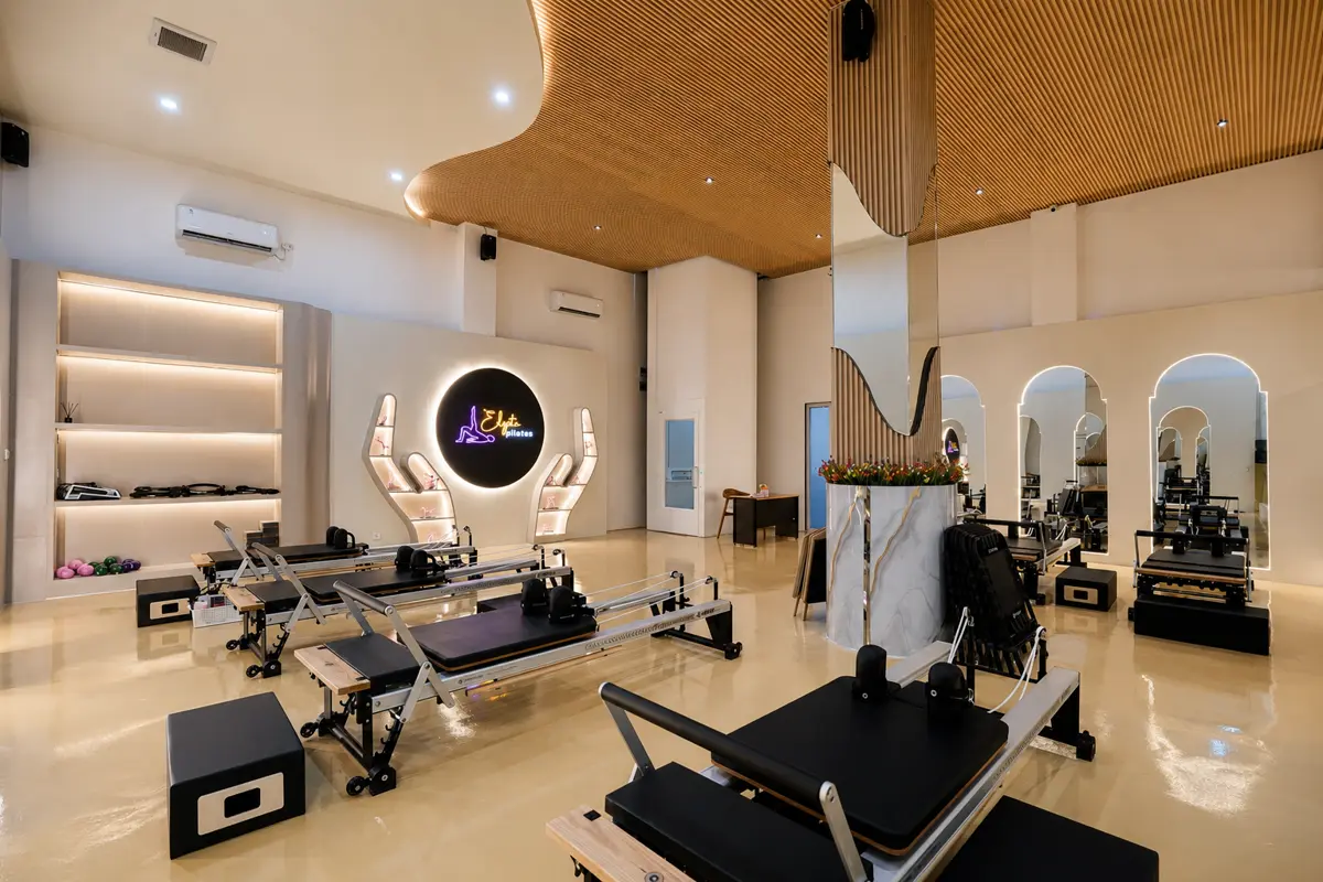 Merrithew Pilates equipment 1